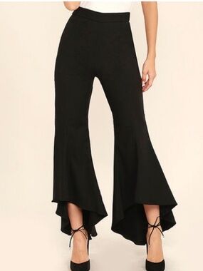 DO+BE Black Flare Tulip Hi Lo Pants size Medium